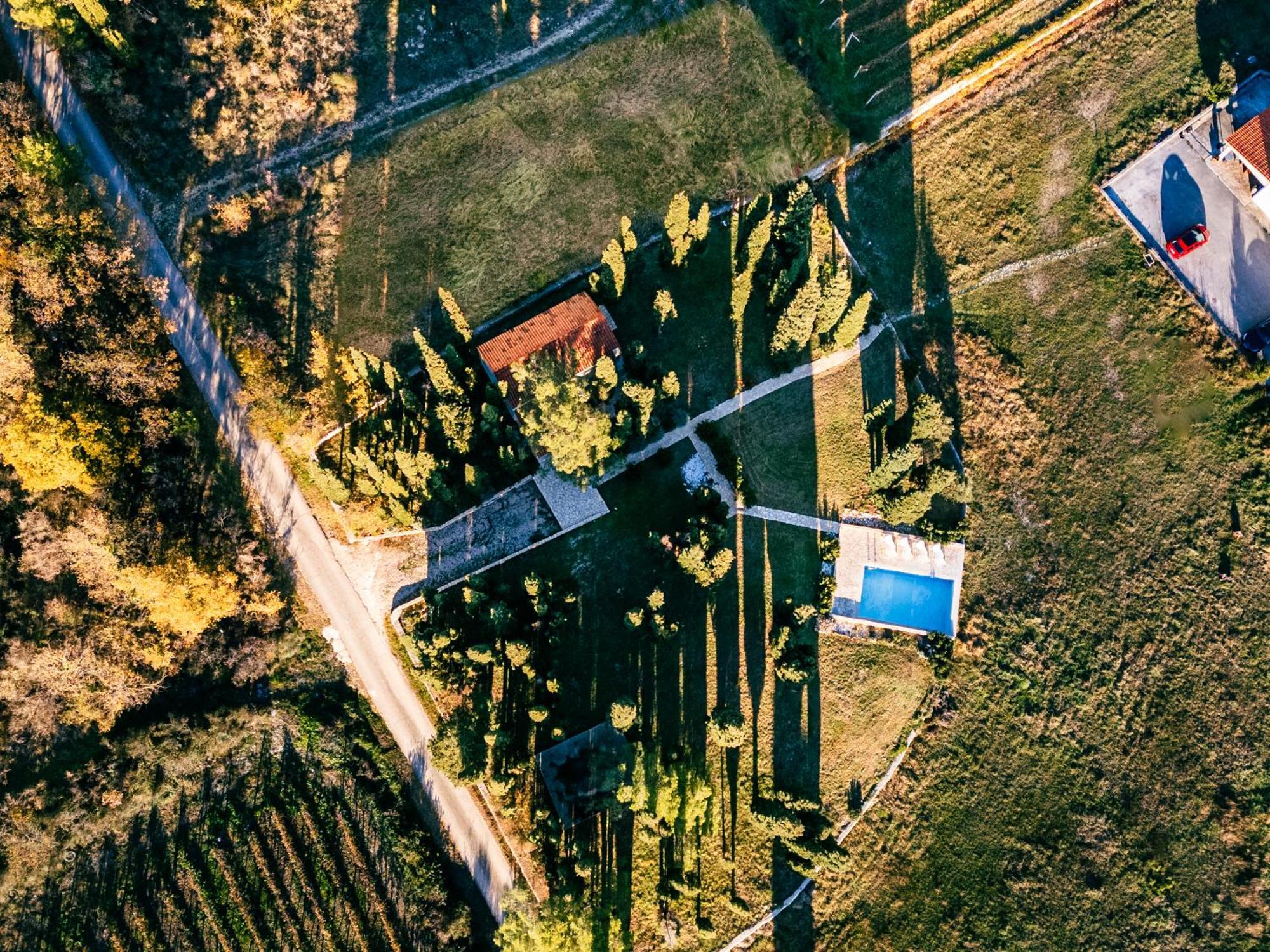 Country House Uros In Nature With Pool Lovorno Eksteriør bilde