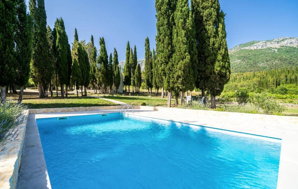 Country House Uros In Nature With Pool Lovorno Eksteriør bilde
